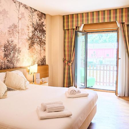 Hotel Camigliatello Камилятело Силано Екстериор снимка