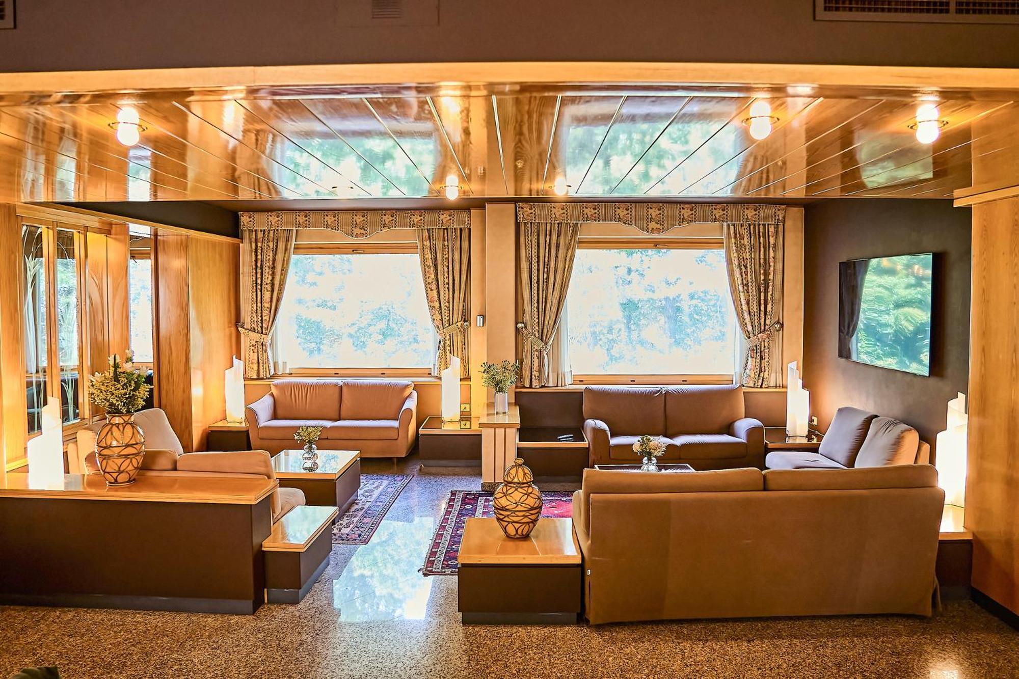 Hotel Camigliatello Камилятело Силано Екстериор снимка